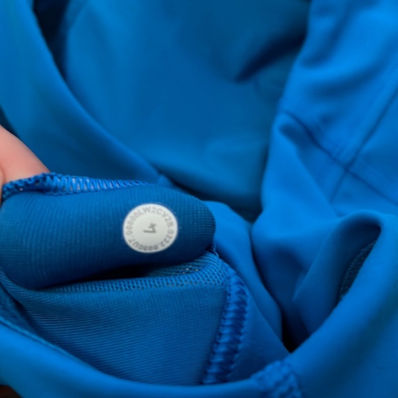 Lululemon Sports Bra - Picture 7 of 9